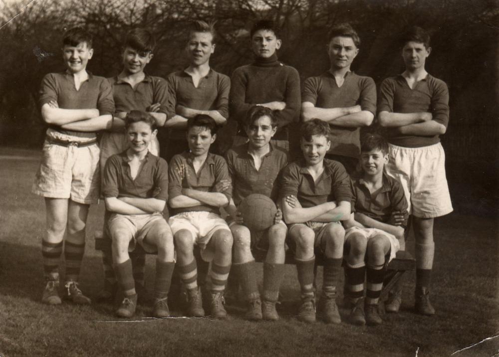 Gidlow Secondary Modern School Soccer Team