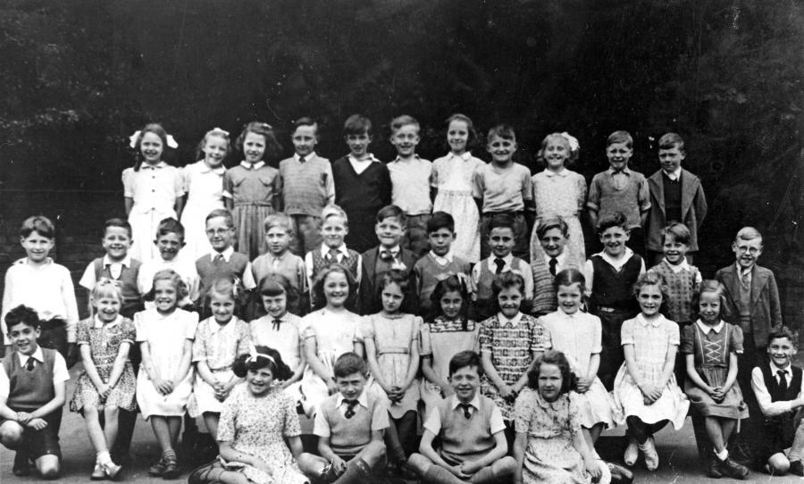 Highfield Junior School, c1951. Highfield Junior School, c1951.