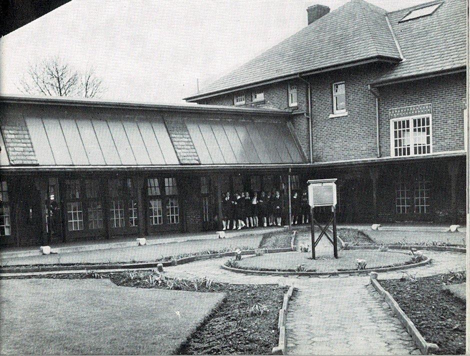 Rose Bridge Secondary Modern Girls School Rose Bridge Secondary Modern Girls School