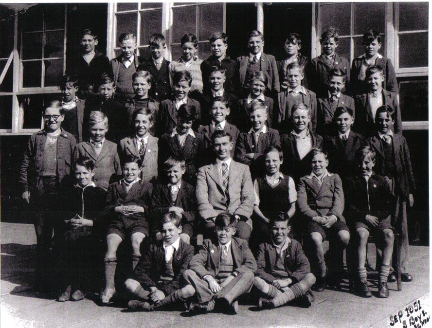 Ashton-in-Makerfield Secondary School, Form 2B, 1951 Ashton-in-Makerfield Secondary School, Form 2B, 1951