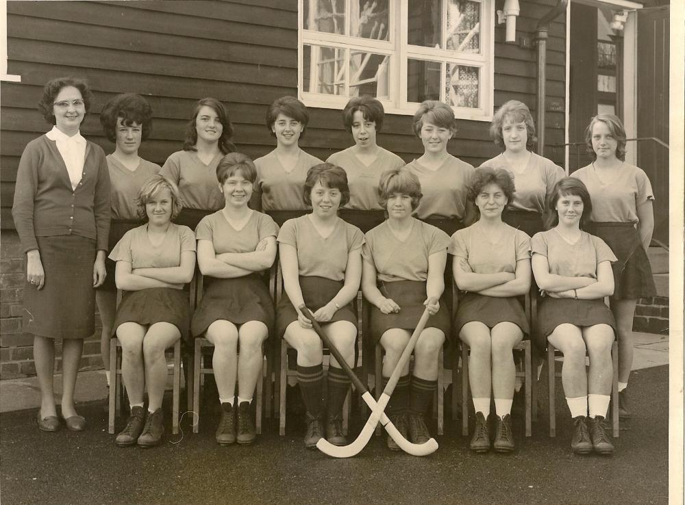 A-In-M secondary girls hockey team 1963-1964 A-In-M secondary girls hockey team 1963-1964