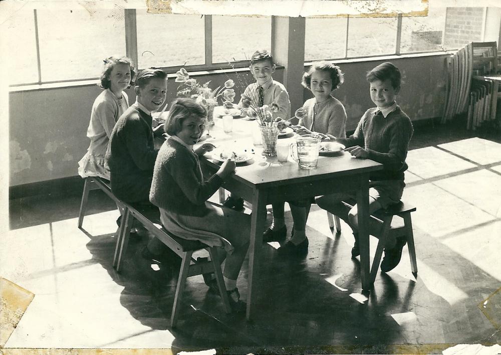 School Dinner in the School Hall (1957/58)