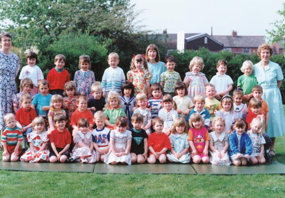 New Springs Nursery Class photo 1993 New Springs Nursery Class photo 1993
