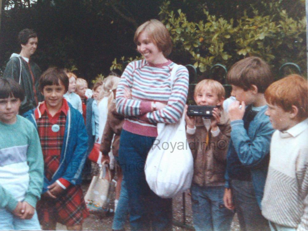 St Paul's Goose Green. Primary 5 1985