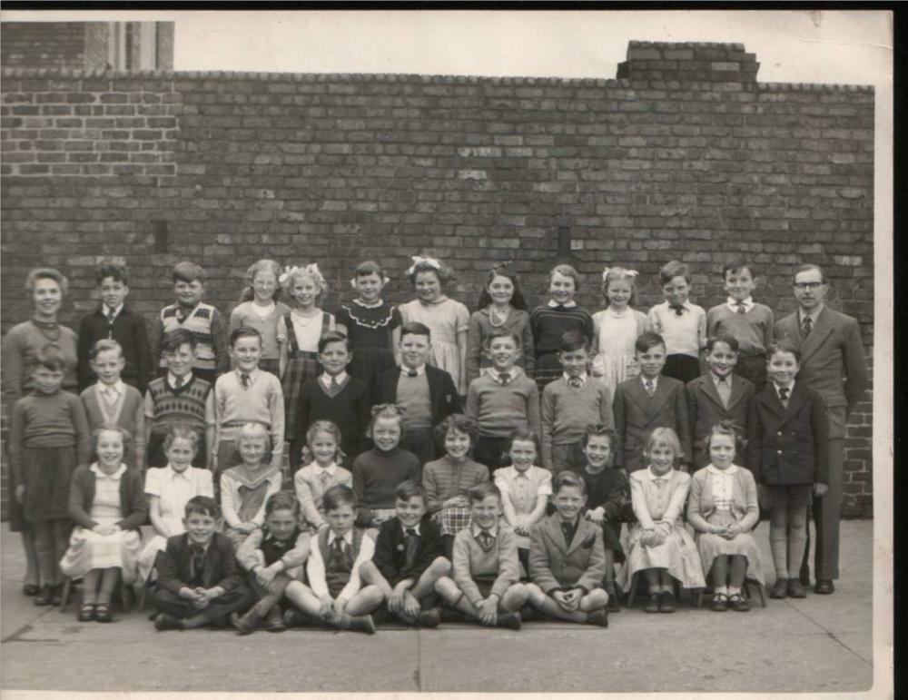 British/Evans Ashton in Makerfield British/Evans Ashton in Makerfield