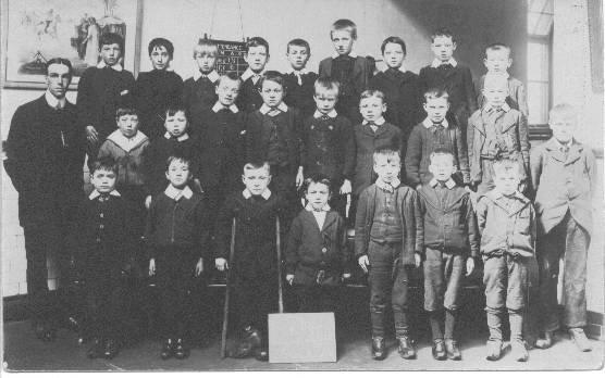 Spring View School pupils, early 1900's.