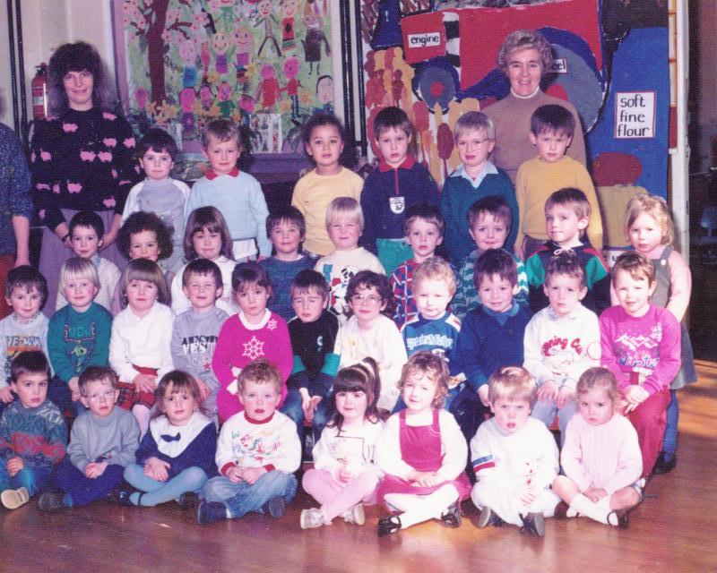 New Springs Nursery Class photo 1987 New Springs Nursery Class photo 1987