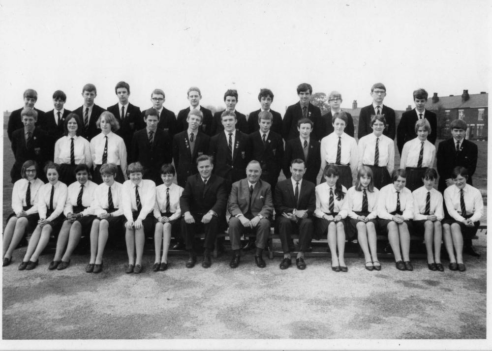Ashton Secondary School 1967/68 Ashton Secondary School 1967/68