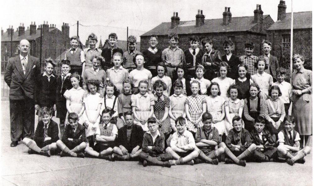 Golborne Juniors. Mr Smallshaw headmaster  can you name the children