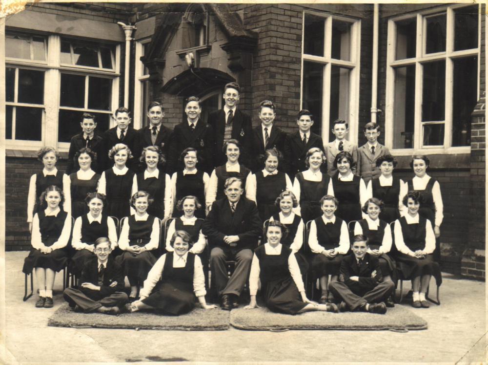 Ashton Grammar School 1955 Upper 5 Ashton Grammar School 1955 Upper 5
