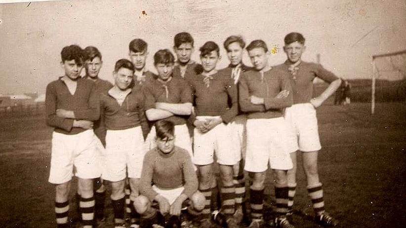 Highfield Football Team c.1947/8. Highfield Football Team c.1947/8.