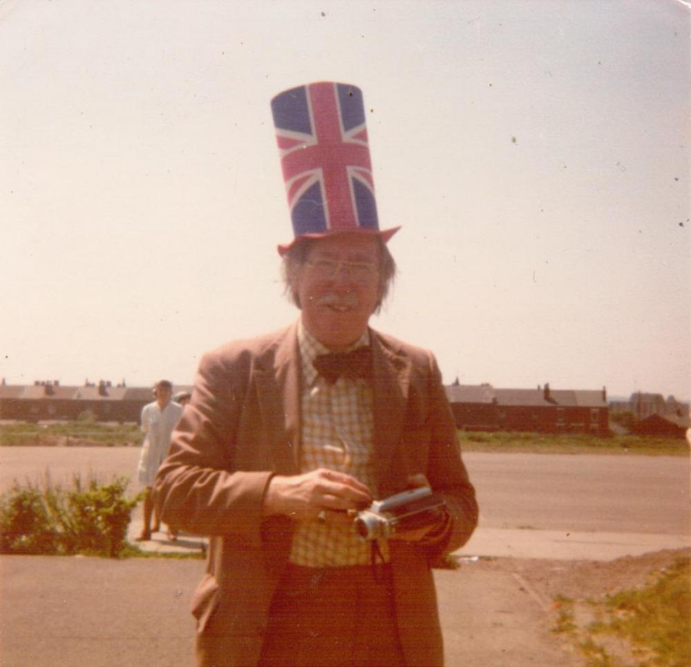 Mr McDermott Mr McDermott