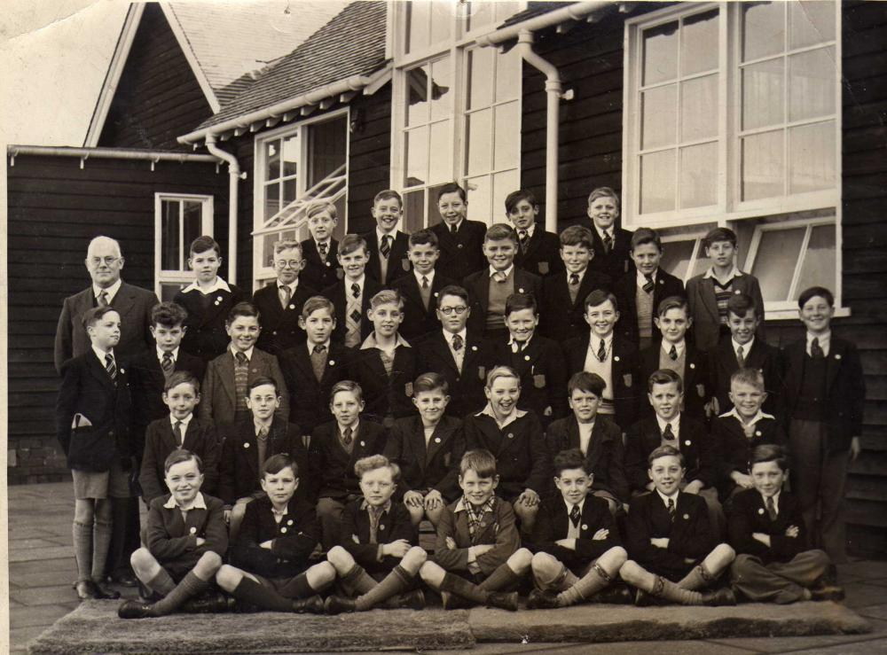 Ashton Secondary Modern 1953-54 Mr Derbyshire Ashton Secondary Modern 1953-54 Mr Derbyshire