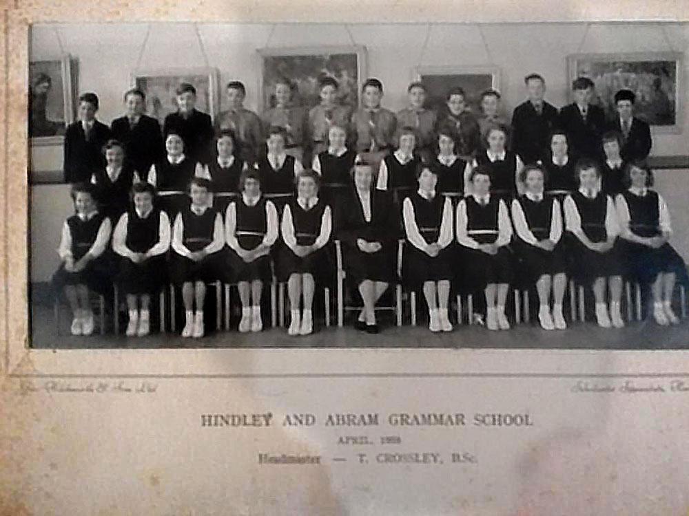 Hindley and Abram Grammar School Mrs Hodgkinsons class 1958- rework