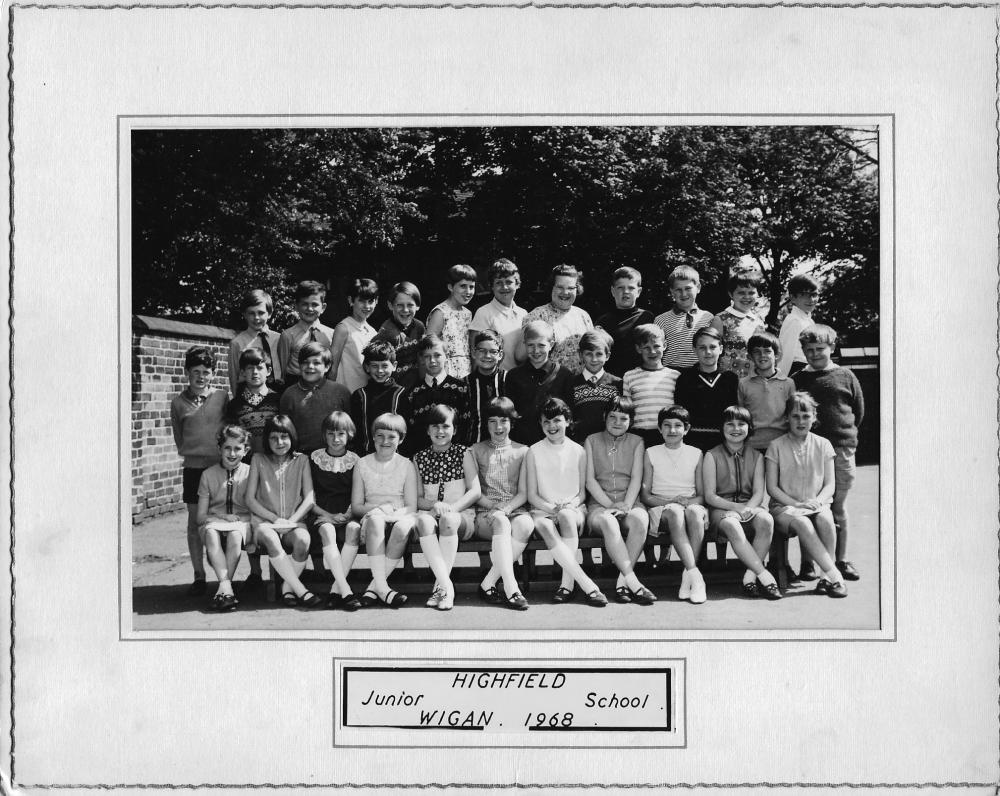 St Matthews Highfield Junior School 1968 St Matthews Highfield Junior School 1968