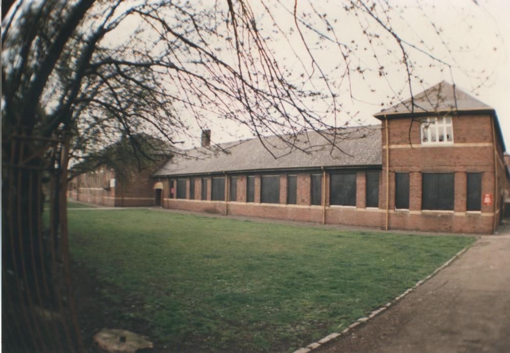 School after closure2