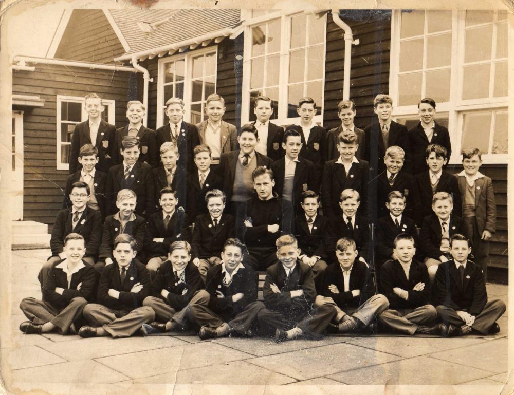 Class Photo: Form  2b 1957/8 ?