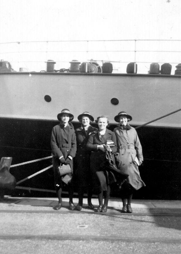 Wigan Girls' High School pupils, 1938.