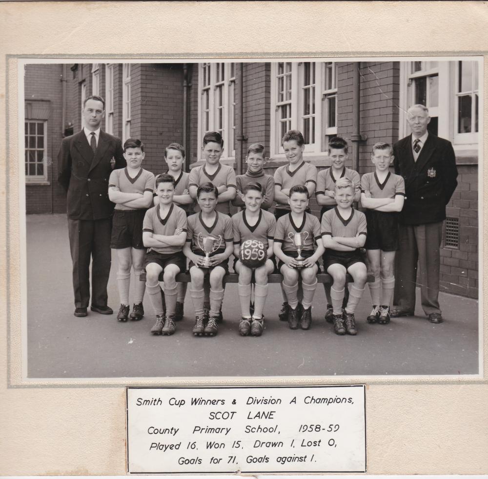 Scott Lane Primary School Football Team 1958-1959 Scott Lane Primary School Football Team 1958-1959