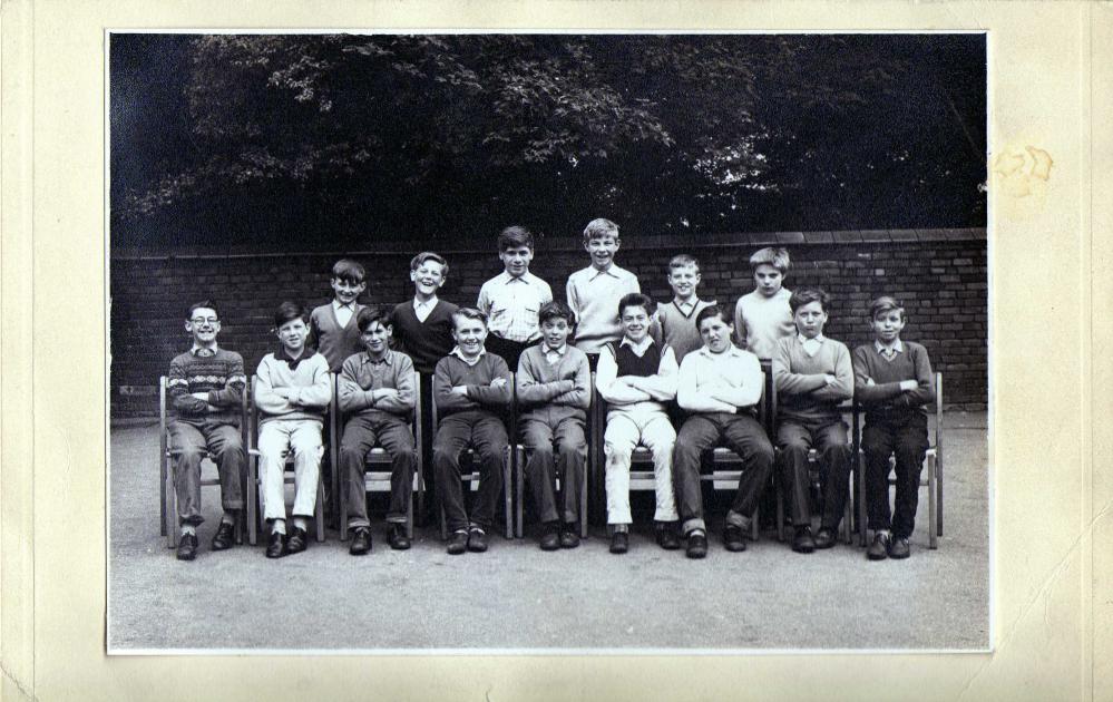 CLASS PHOTO CLASS PHOTO