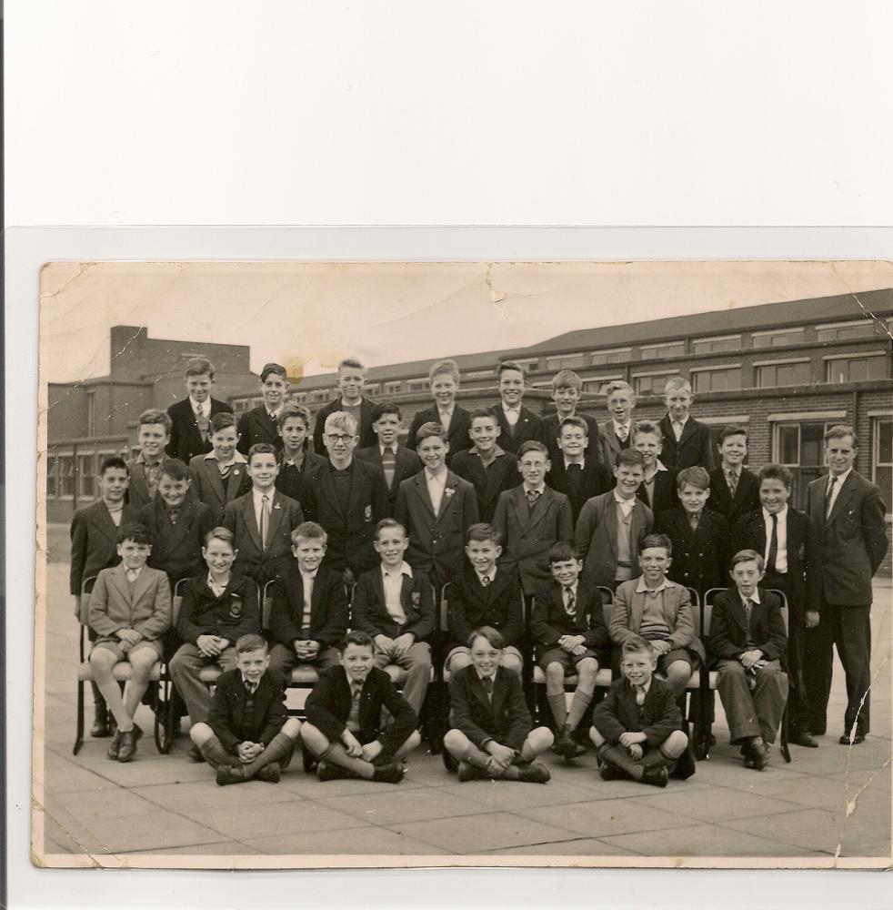 ST THOMAS MORE SCHOOL PHOTO ST THOMAS MORE SCHOOL PHOTO