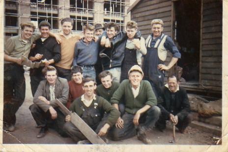 Doe's anyone know where this was taken and who they are...I think it's Worsley Mesnes Doe's anyone know where this was taken and who they are...I think it's Worsley Mesnes