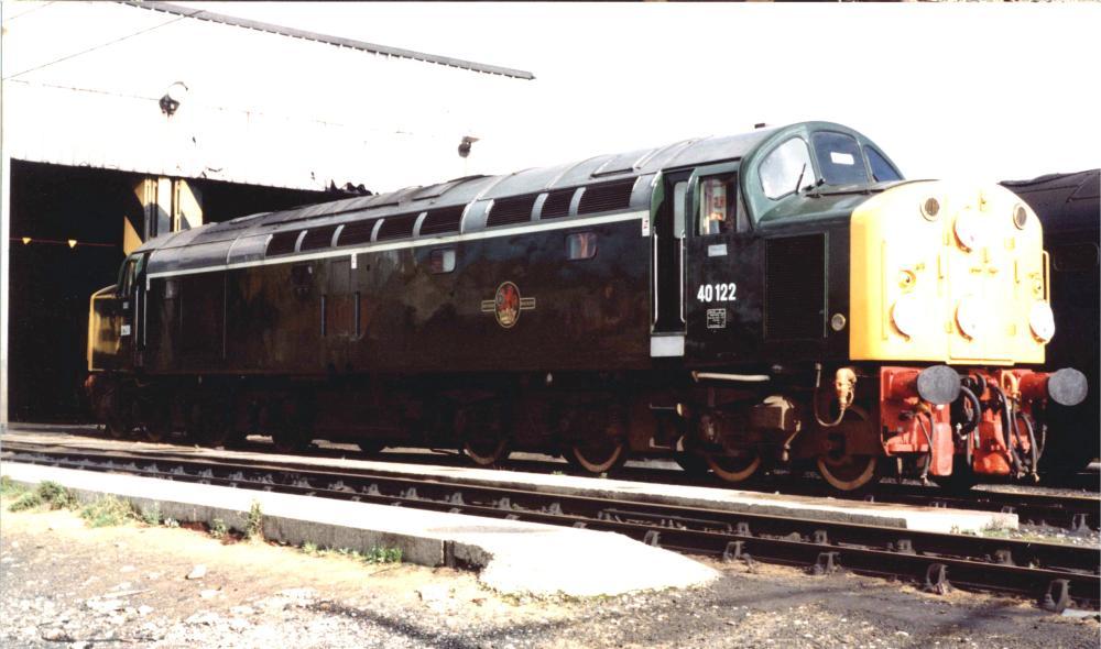 Class 40 on Royal stand-by Class 40 on Royal stand-by
