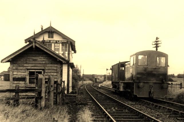 Edge Green signal box. Edge Green signal box.