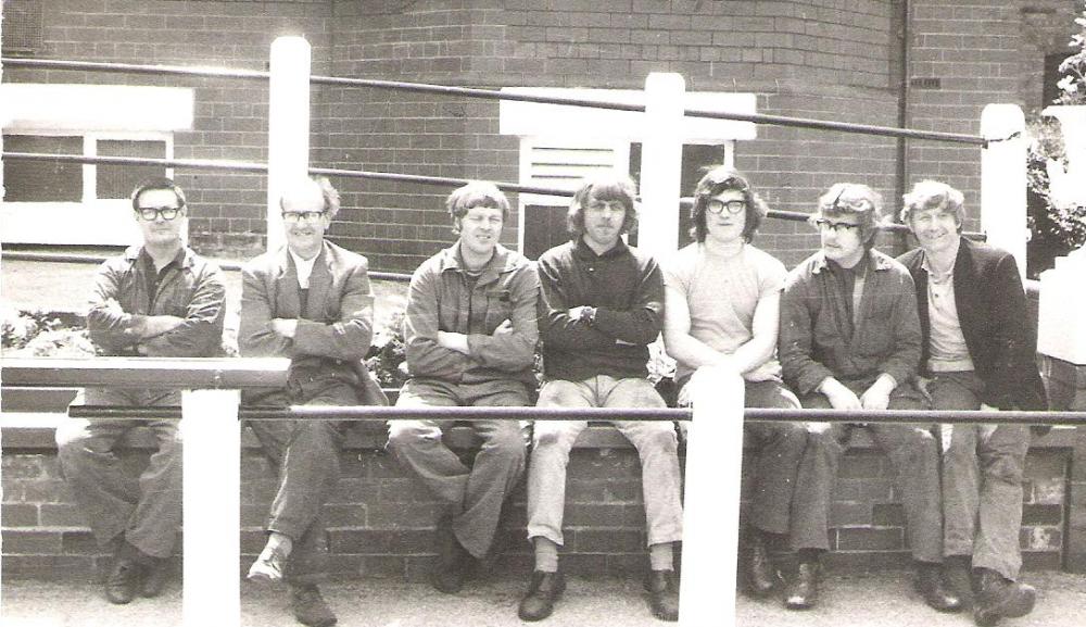 Dinner hour at Bellington Bowling Club