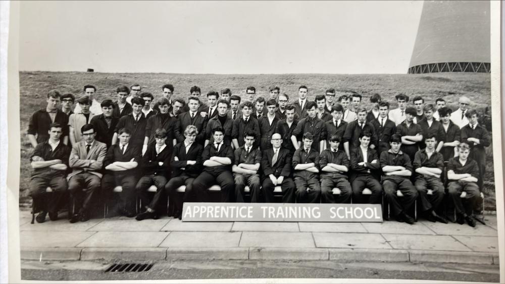 Walmsleys 1963 Apprentice Group Photo.