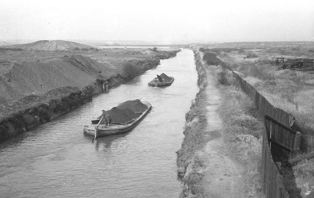 COAL BARGES