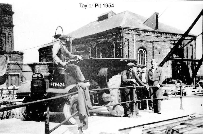 Taylor Pit, 1954. Taylor Pit, 1954.