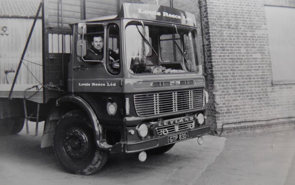 Leyland Super Comet