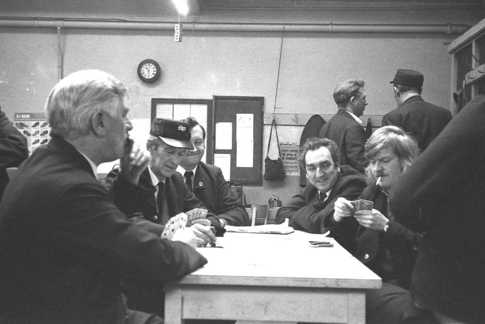 Messroom, Springs Branch. Game of 'blob', 1974. Messroom, Springs Branch. Game of 'blob', 1974.