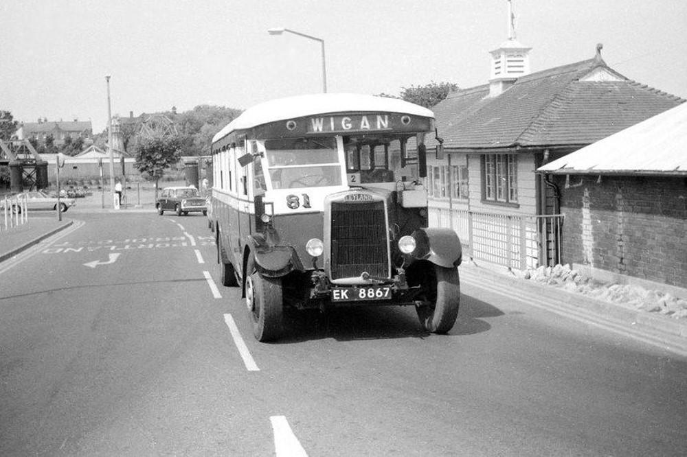 Wigan Bus No.81 Wigan Bus No.81