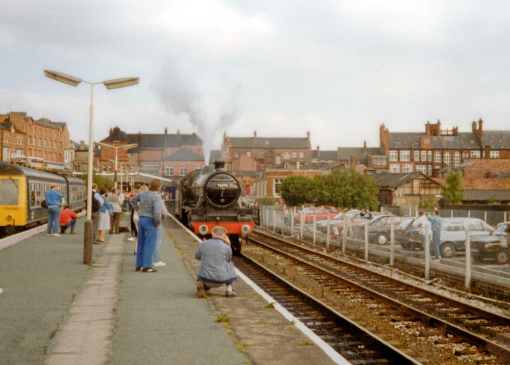 Steam Special At Wallgate (circa 1985/86) Steam Special At Wallgate (circa 1985/86)