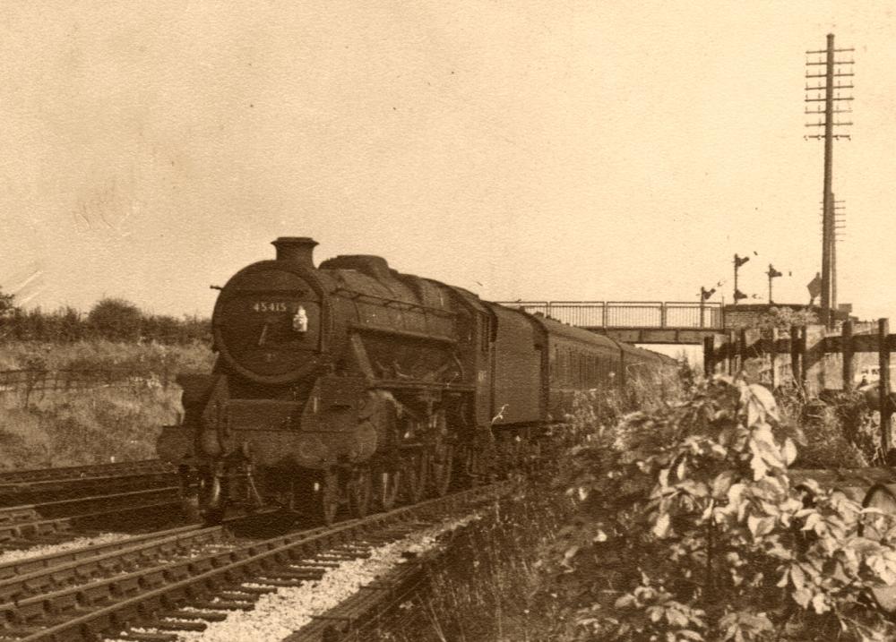 Approaching Crow Nest Sidings Signal Box 1965