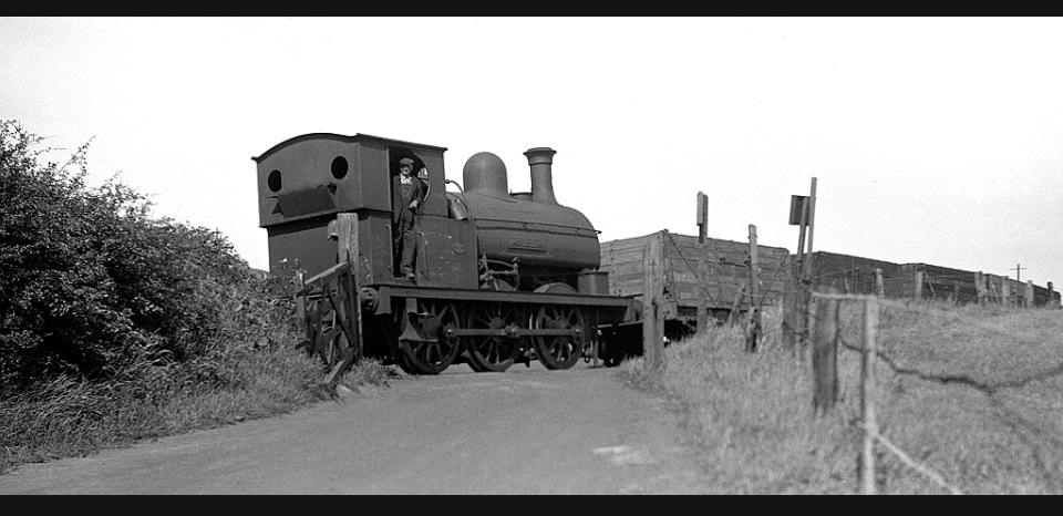 Achilles between John Pit & Rylands sidings. Giant's Hall? Achilles between John Pit & Rylands sidings. Giant's Hall?