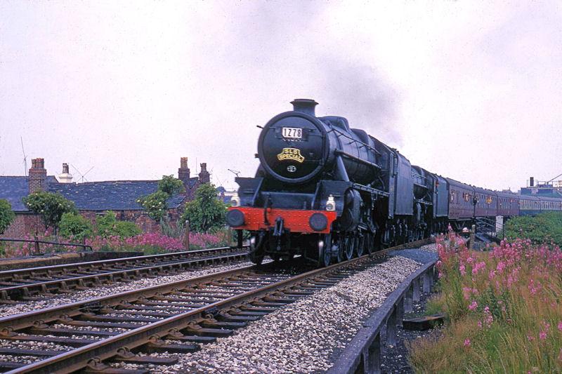 Leaving Wigan Wallgate August 1968