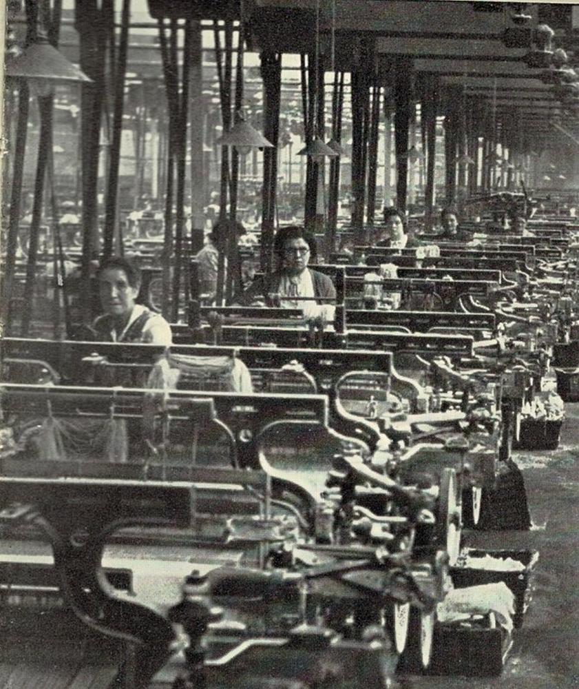 WEAVING SHED THOMAS TAYLOR'S MILL WEAVING SHED THOMAS TAYLOR'S MILL
