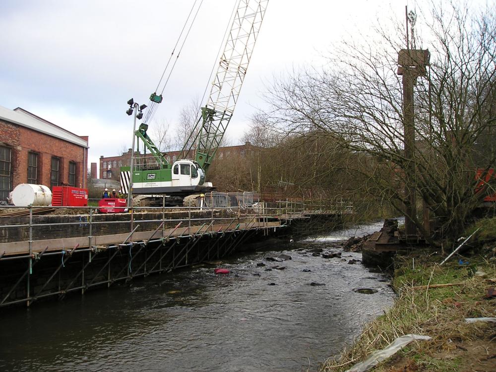 Piling for the new footbridge support base. 18-12-2007