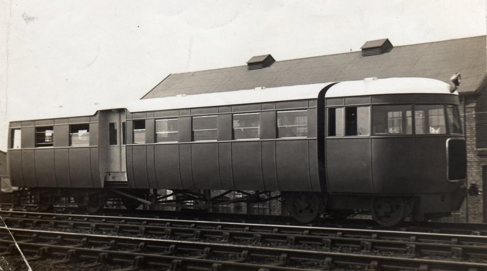 First Diesel Railcar for Argentina made by Walker Bros. First Diesel Railcar for Argentina made by Walker Bros.
