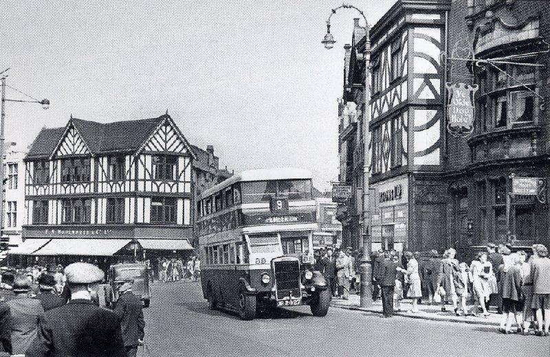 Bus in Market Place 1947 Bus in Market Place 1947