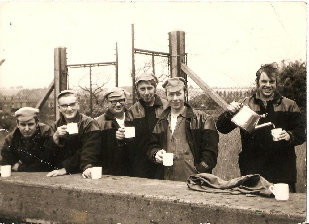 Heinz  workers  take a break 