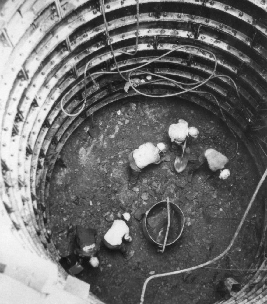 Shaft sinking. Shaft sinking.
