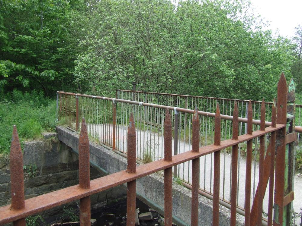 Wigan Flood Alleviation (FAS) Phase 1&2 old Footbridge 1