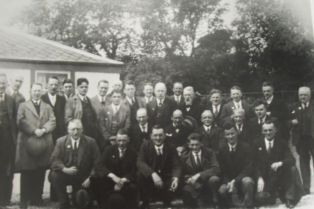 Wigan Typographicl Society And Branch Members Of Thomas Wall And Sons Ltd Wigan Typographicl Society And Branch Members Of Thomas Wall And Sons Ltd