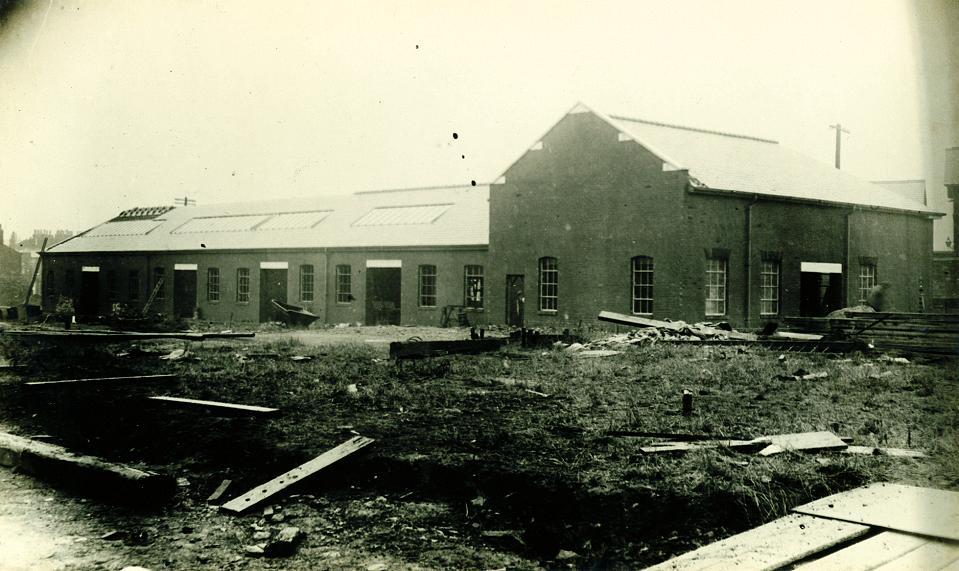 Construction of Frog Lane Refuse Plant, 1930s. Construction of Frog Lane Refuse Plant, 1930s.