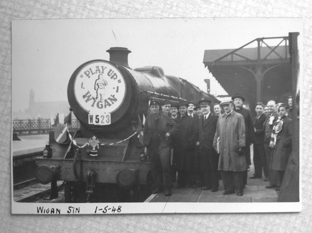 4-6-0 LMS 5668 MADDEN ( Patricroft shed )