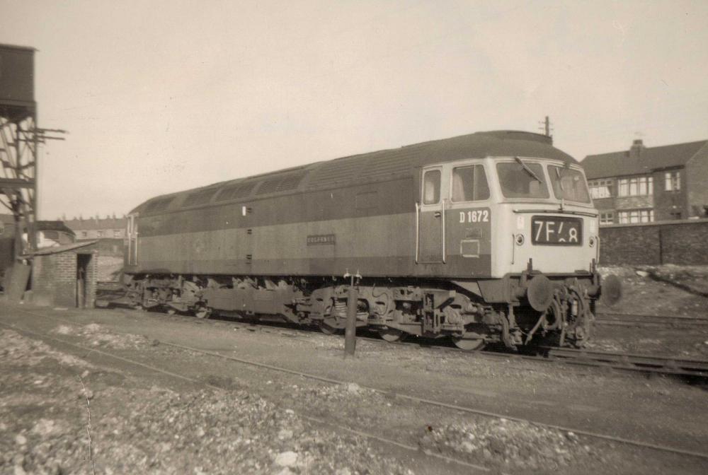 D1672 on shed 1968 D1672 on shed 1968